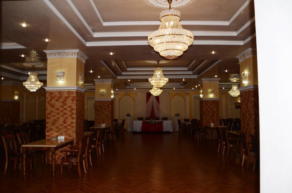 Saryarka Hotel Αστάνα Εξωτερικό φωτογραφία